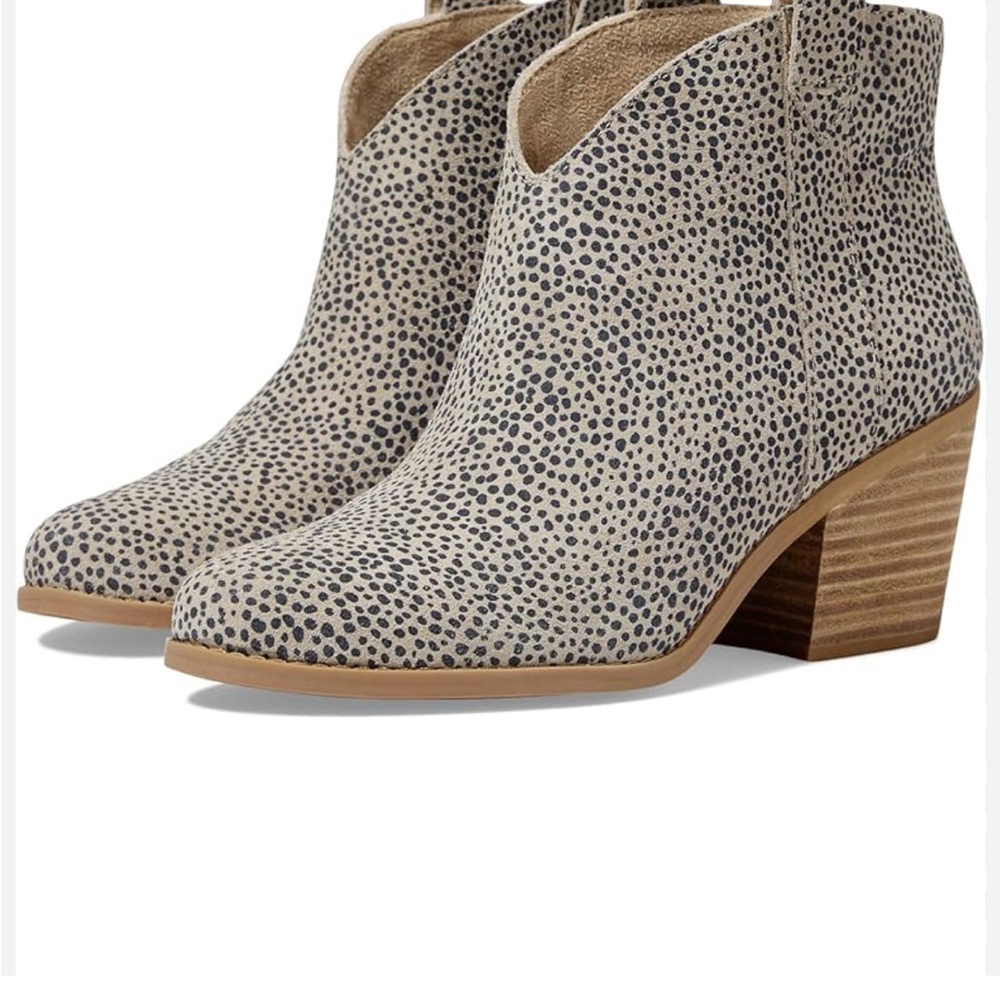 TOMS ankle bootie